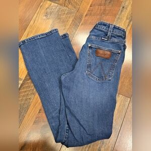 Wrangler Retro High Rise Boot Cut Jeans 26x32